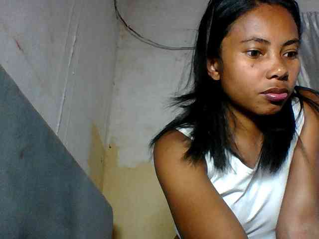 Aina9