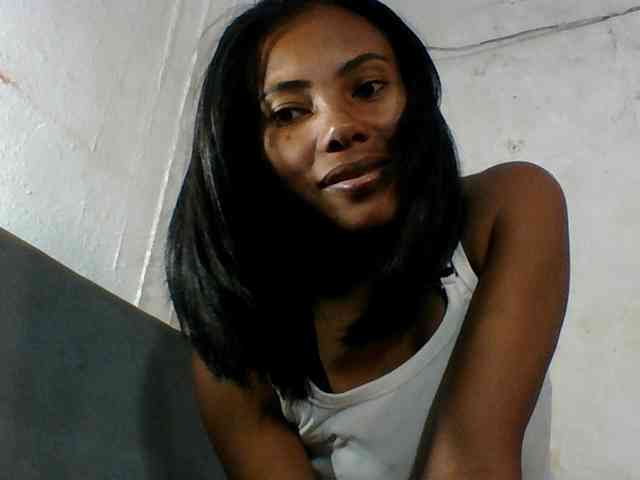 Aina9 Live Webcam on BongaCams