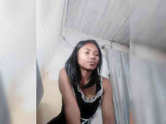 Aina9 Live Webcam on BongaCams