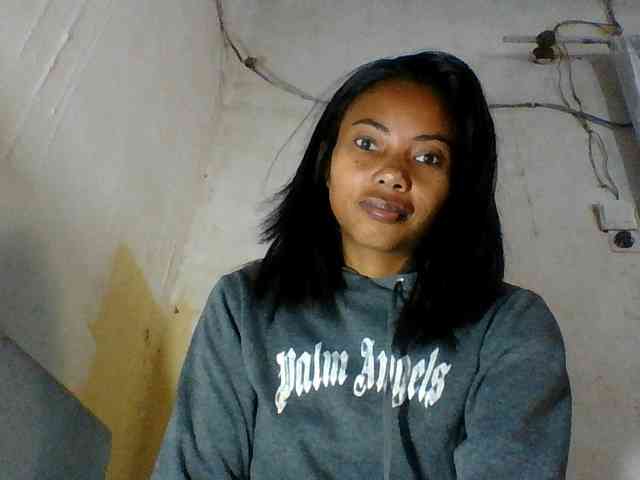 Model: Aina9