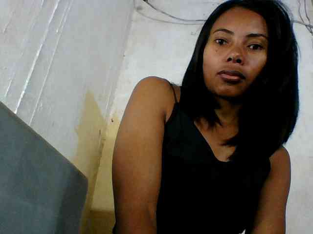 Aina9 Live Webcam on BongaCams