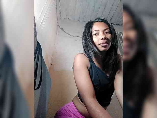 Modèle: Aina9
