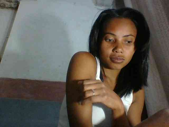 Aina9