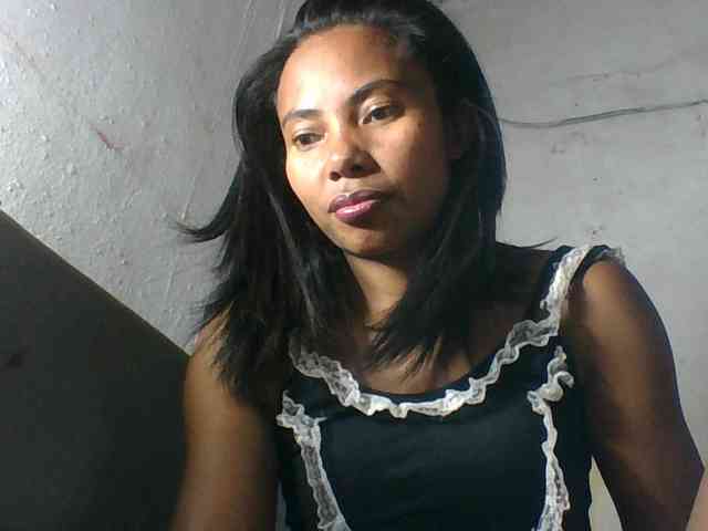 Aina9
