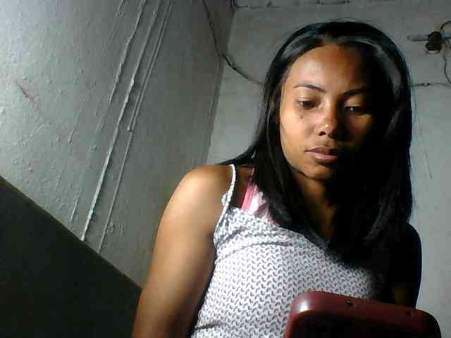 Aina9