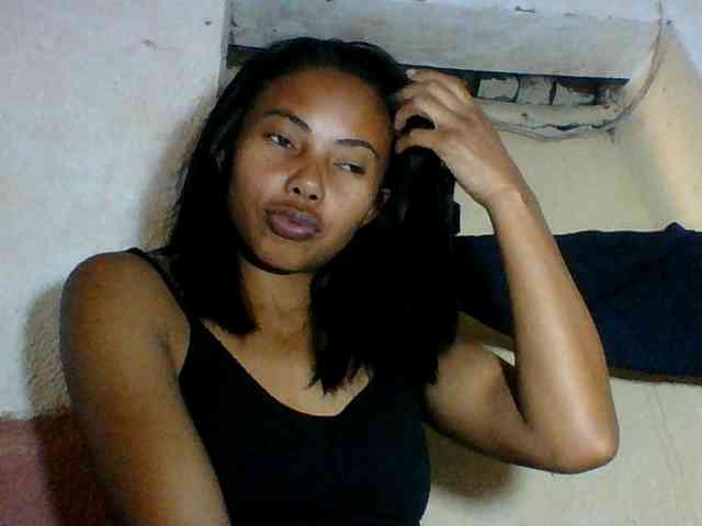 Aina9