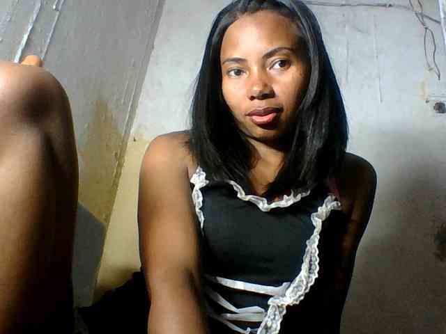 Aina9 Live Webcam on BongaCams