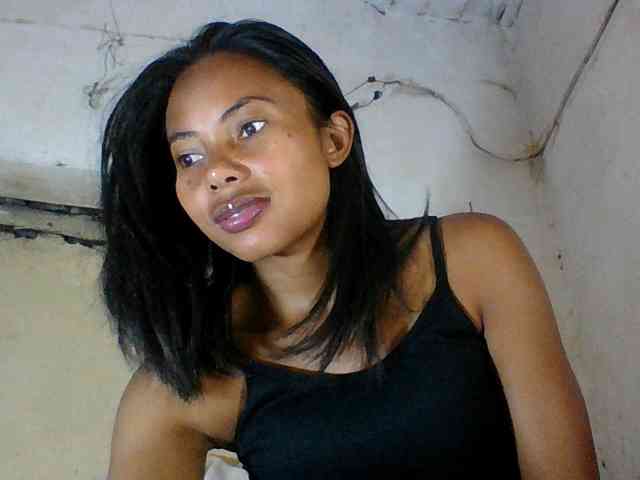 Aina9