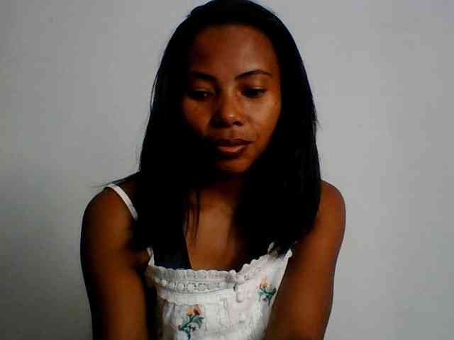 Modèle: Aina9