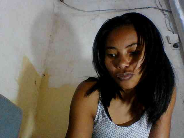 Aina9