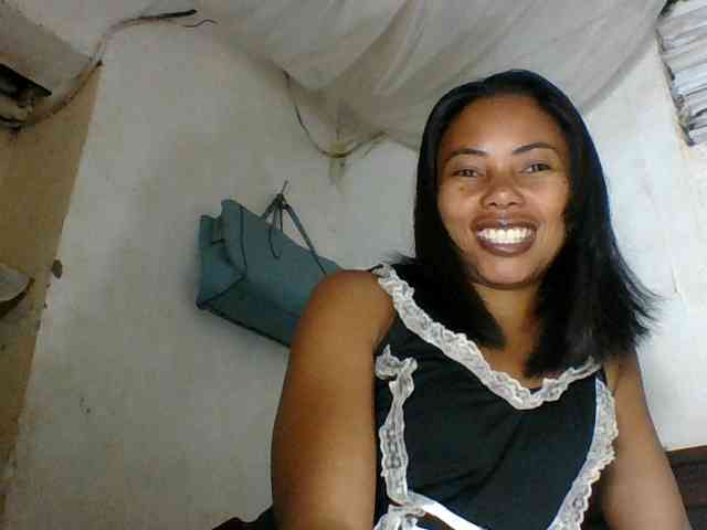 Aina9