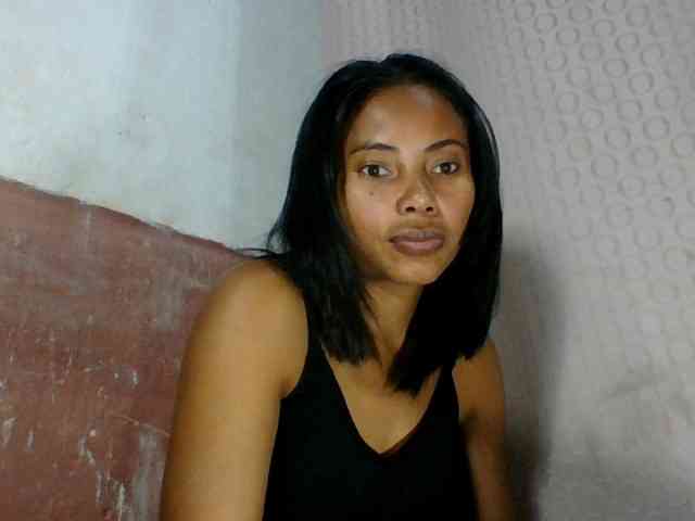Aina9