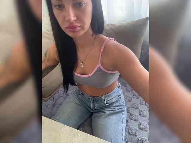 Liya- Sex Cam Show