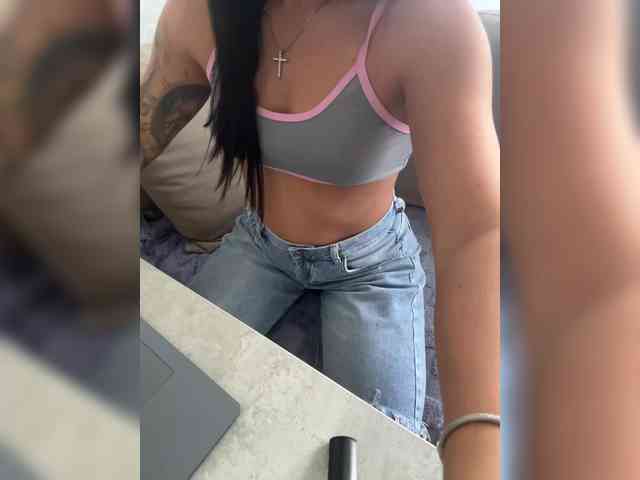 Liya- Sex Cam Show
