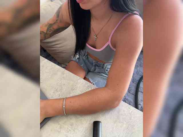 Liya- webcam