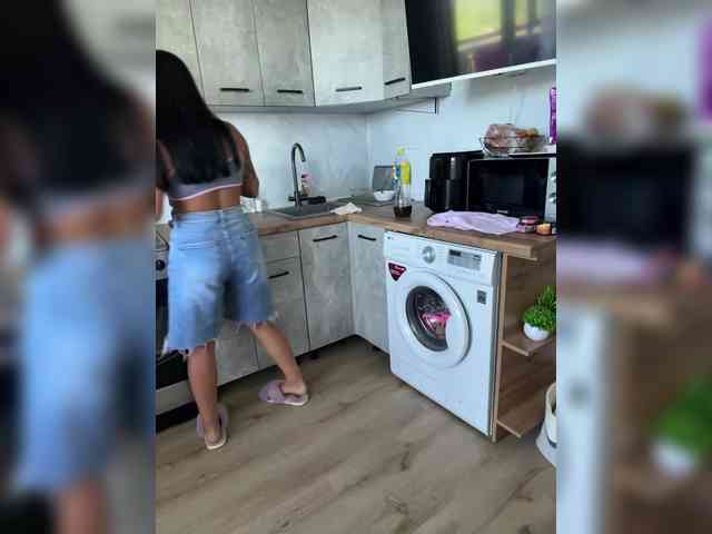 Liya- webcam