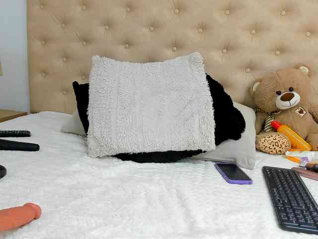 cataleya-sinn webcam