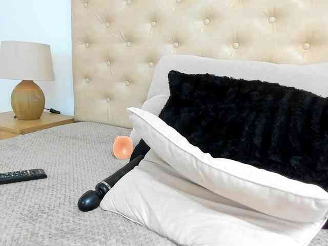 cataleya-sinn webcam