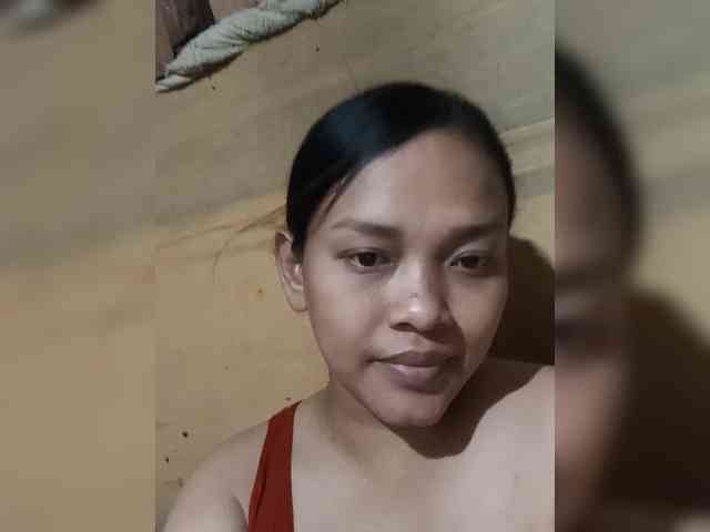 HotMomma webcam