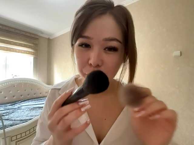 RonnaMonserrate's BongaCams show and profile