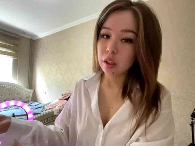 RonnaMonserrate webcam