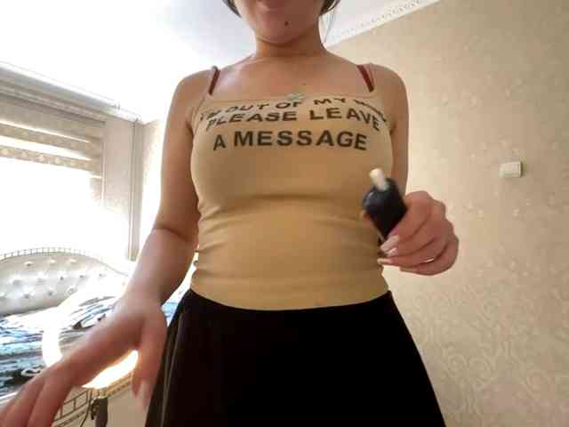 RonnaMonserrate webcam