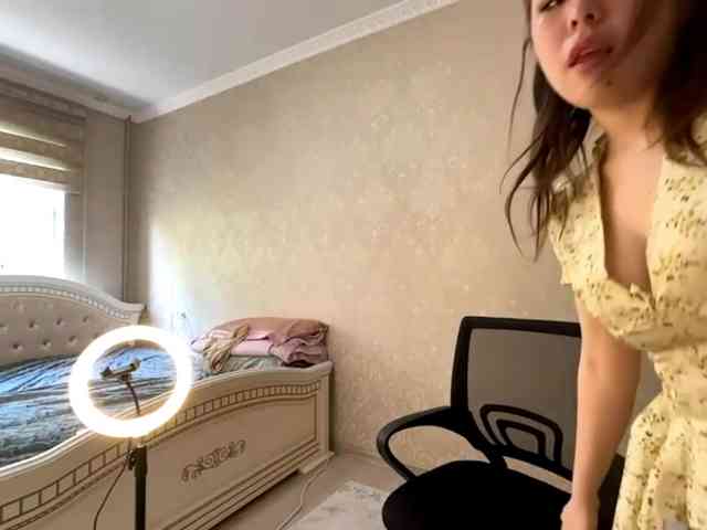 RonnaMonserrate webcam