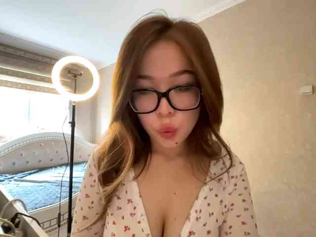 RonnaMonserrate webcam