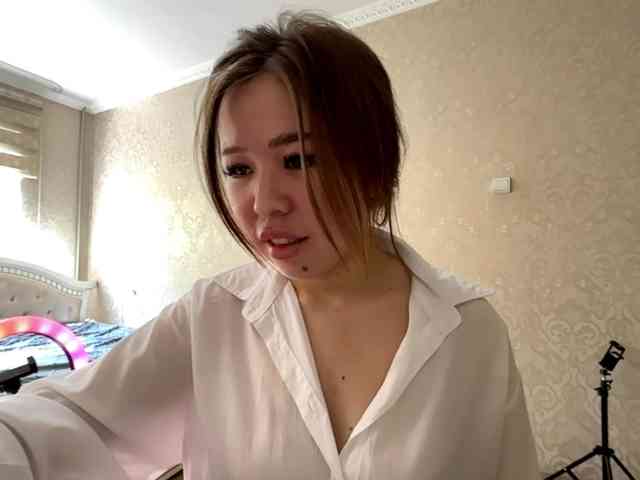 RonnaMonserrate webcam