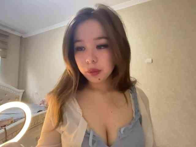 RonnaMonserrate webcam