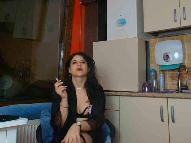 AmmyFlirty