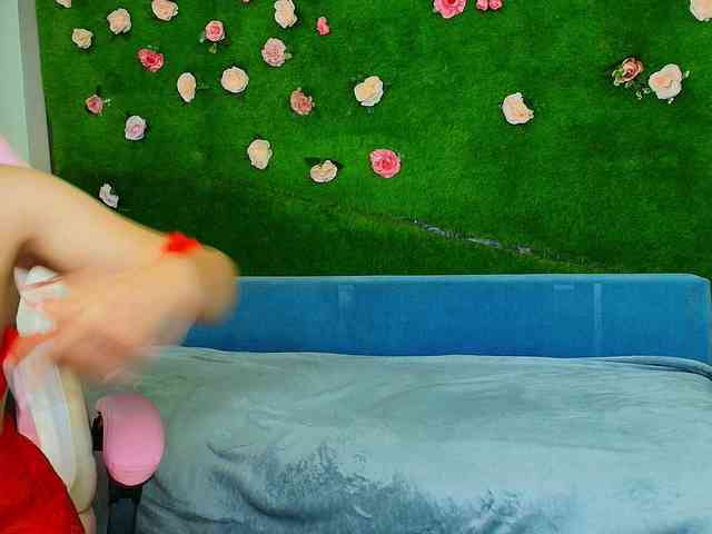 Modella: AmmyFlirty