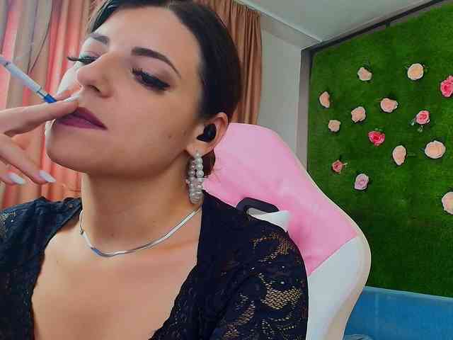 AmmyFlirty AmmyFlirty