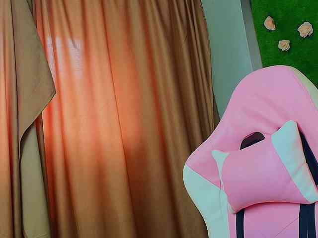 AmmyFlirty webcam