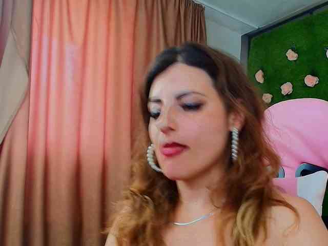 AmmyFlirty webcam