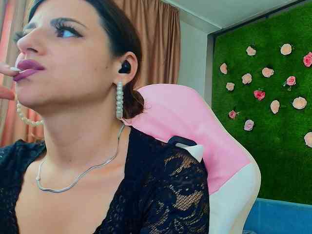 Modella: AmmyFlirty