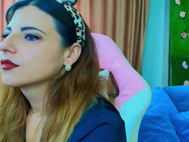 AmmyFlirty webcam