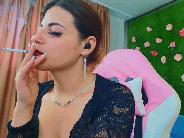Modella: AmmyFlirty
