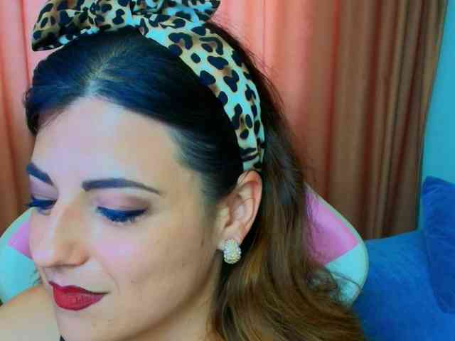 Modella: AmmyFlirty
