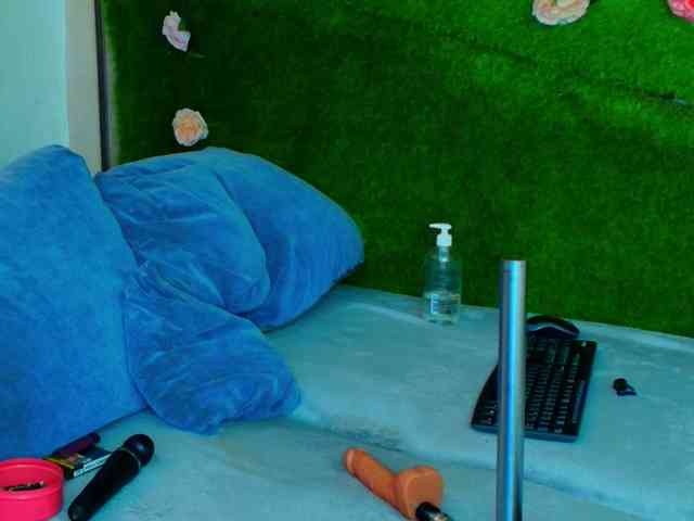 AmmyFlirty webcam