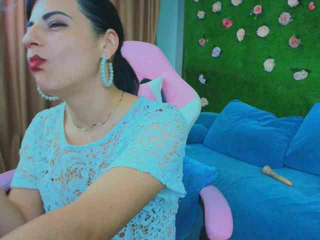 AmmyFlirty webcam