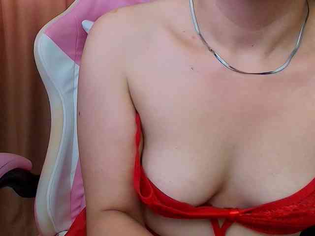 Modella: AmmyFlirty