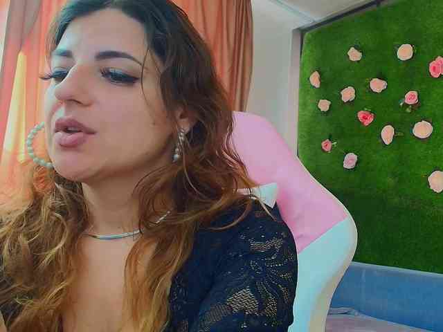 Modella: AmmyFlirty