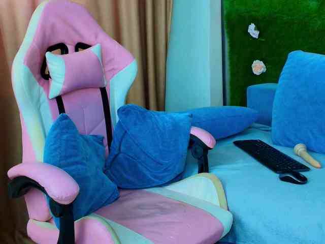 AmmyFlirty