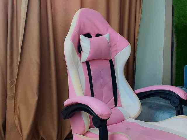 AmmyFlirty webcam