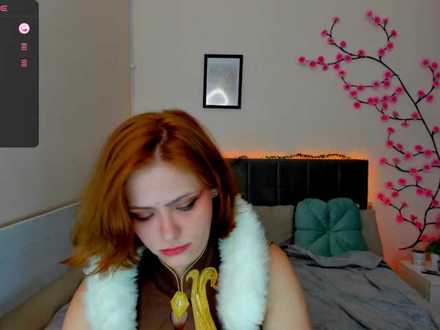 DellaRowwe live cam on BongaCams