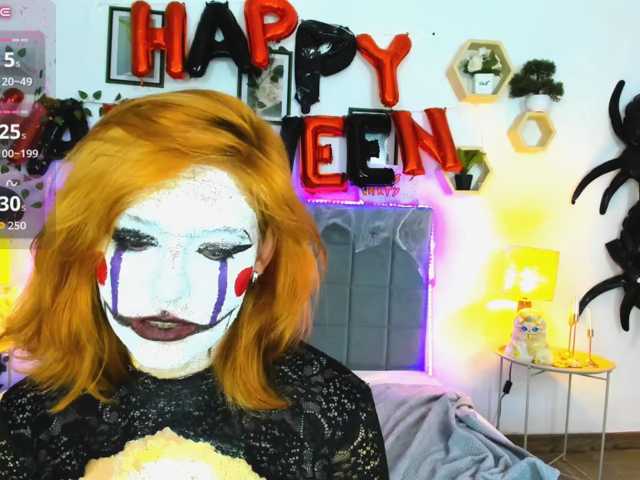 DellaRowwe live cam on BongaCams