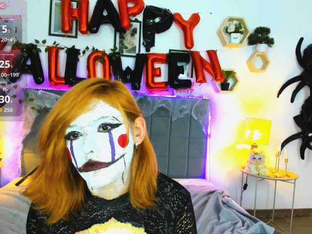 DellaRowwe live cam on BongaCams