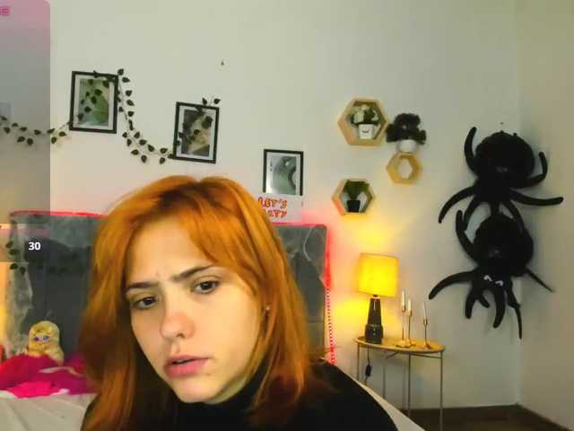 DellaRowwe live cam on BongaCams