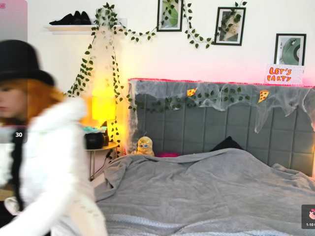 DellaRowwe